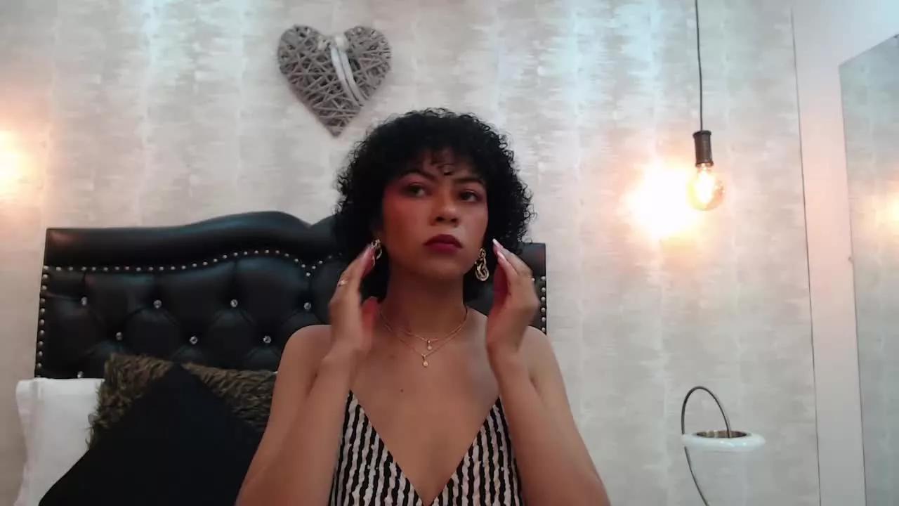 LyaHarris on Streamray 