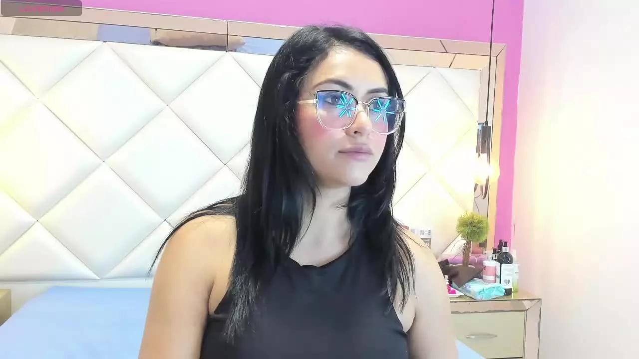 MariaEvans on Streamray 