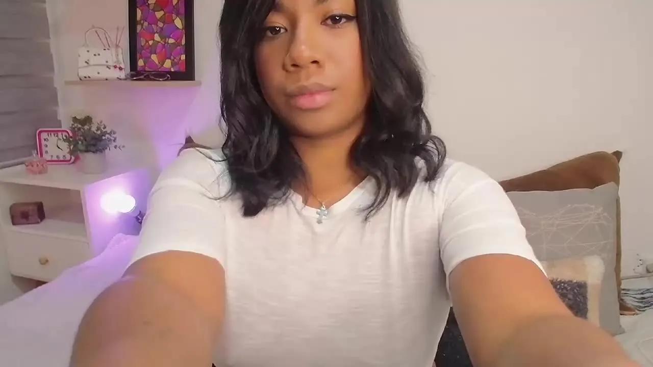 Megan_Brown on Streamray