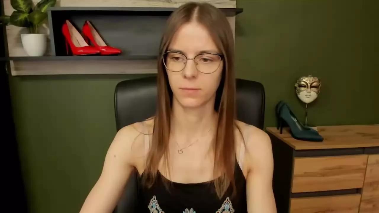 MegiLove on Streamray 