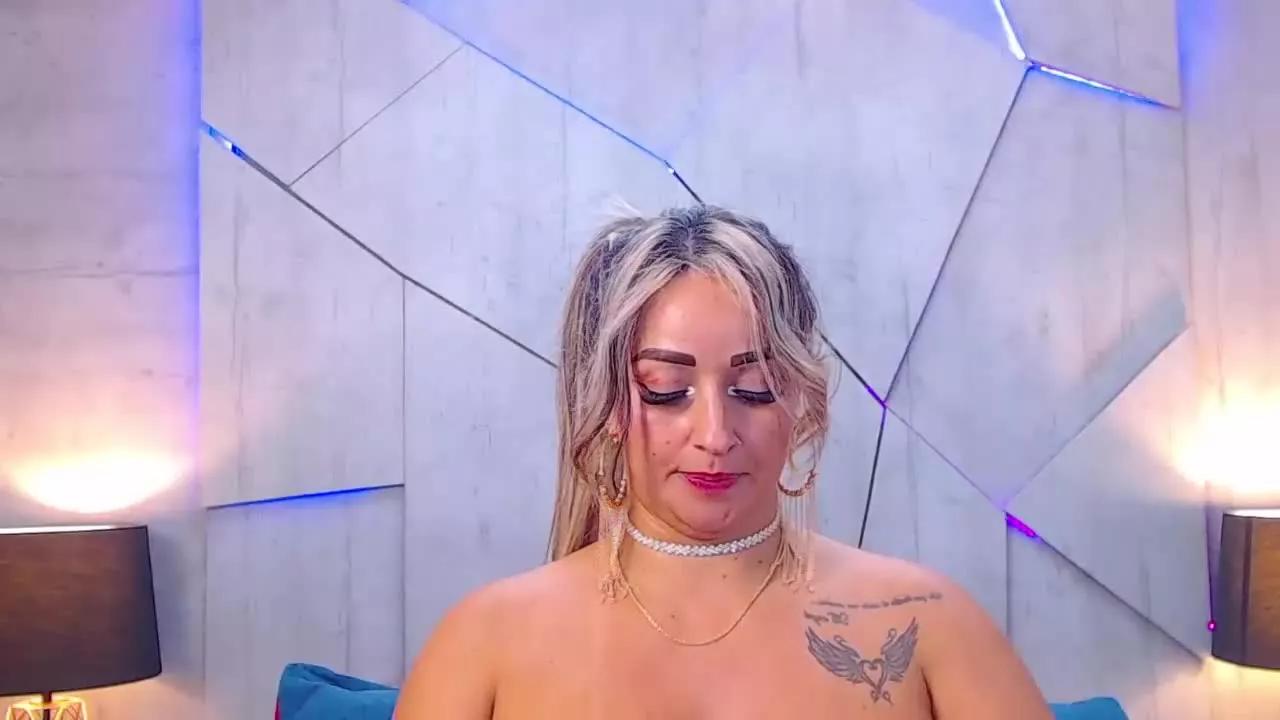 Offline millieveronic777 on Streamray