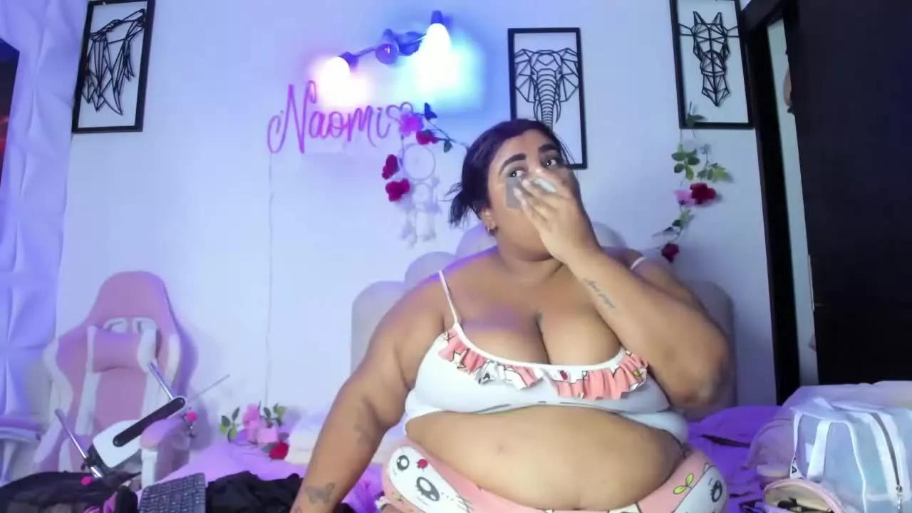 NaomiAsha on Streamray 