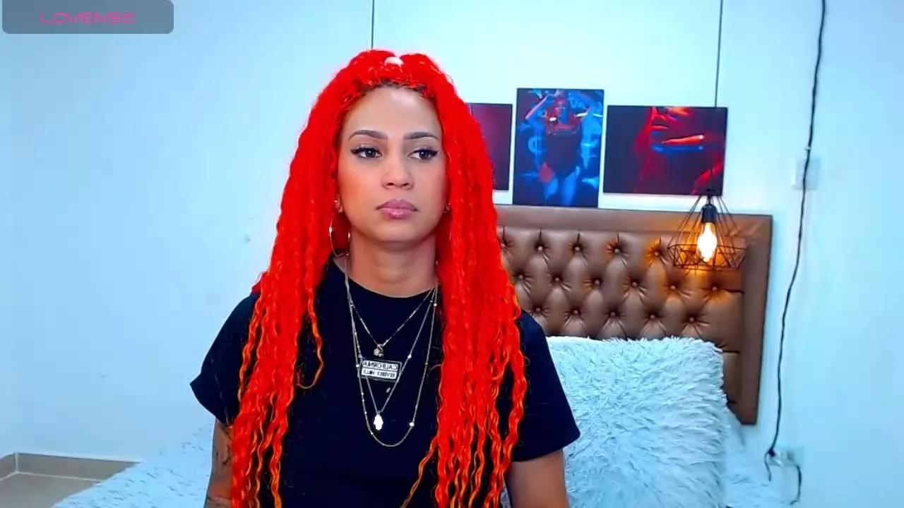 Nathalyfox1 on Streamray 