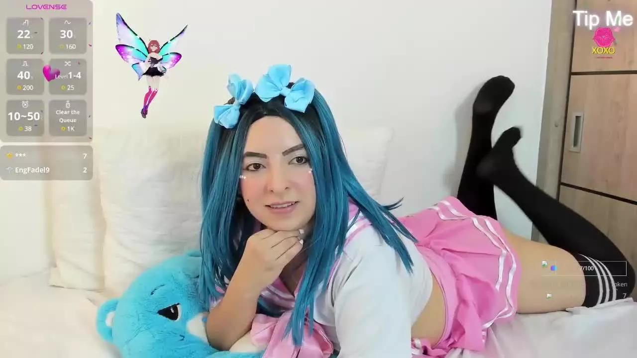 NikkyTaylor on Streamray 