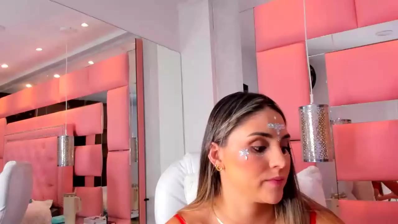 Offline NinaFrost on Streamray