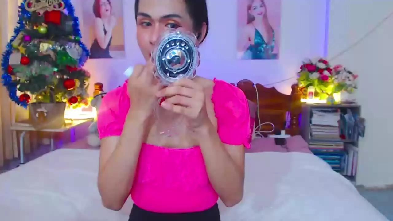 Ribbinpink on Streamray 