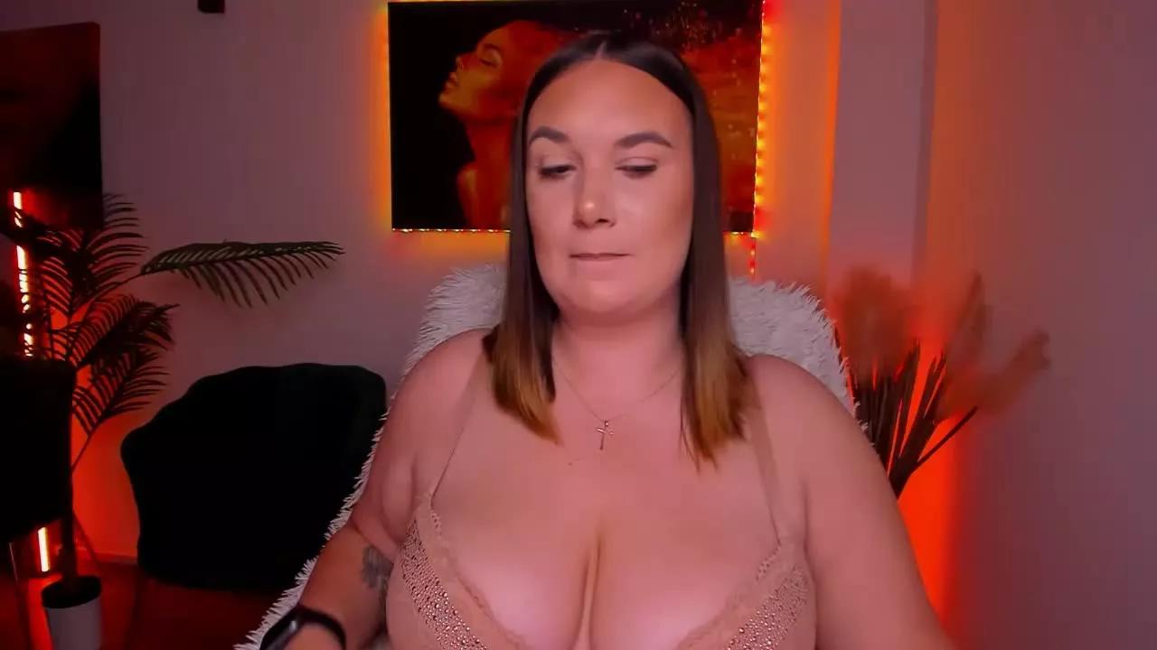 SophieBing on Streamray 