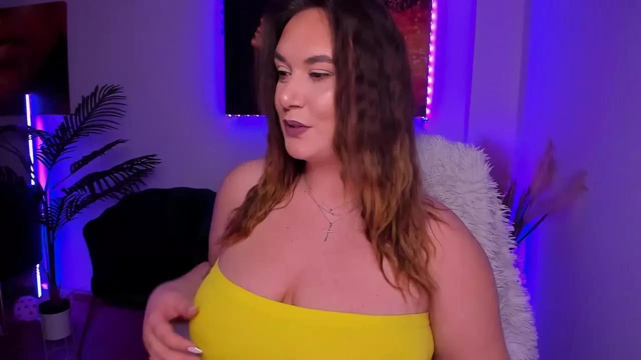 SophieBing on Streamray 