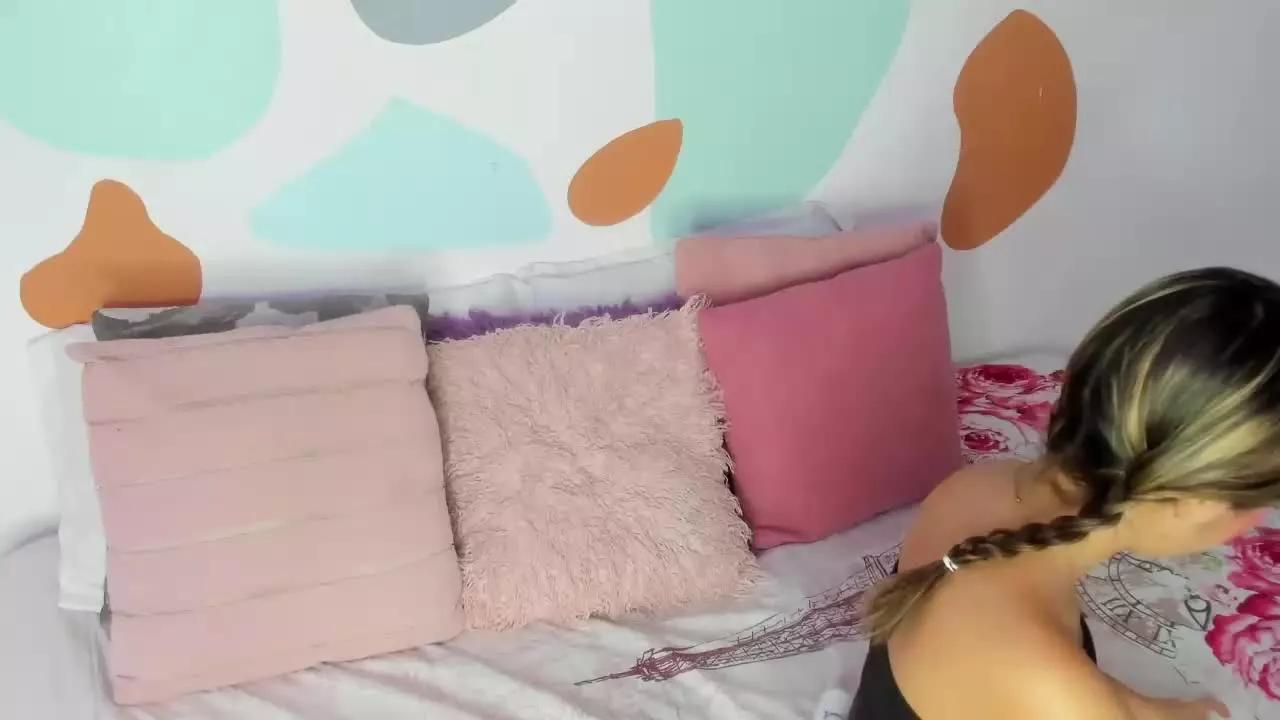SwettLia on Streamray 