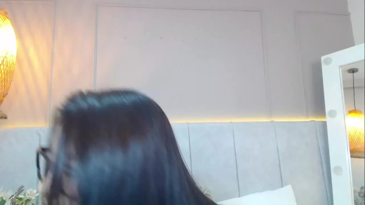 TamaraFuentes on Streamray 