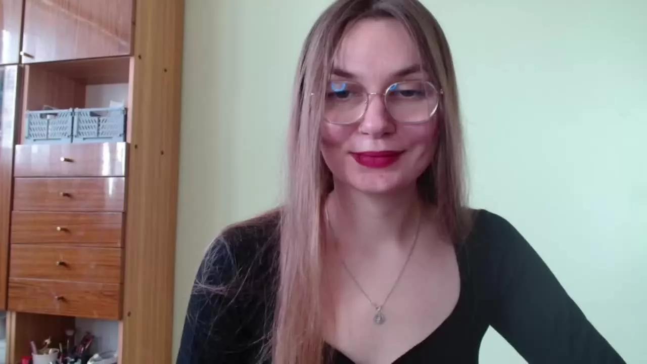 tastyELLYY on Streamray 