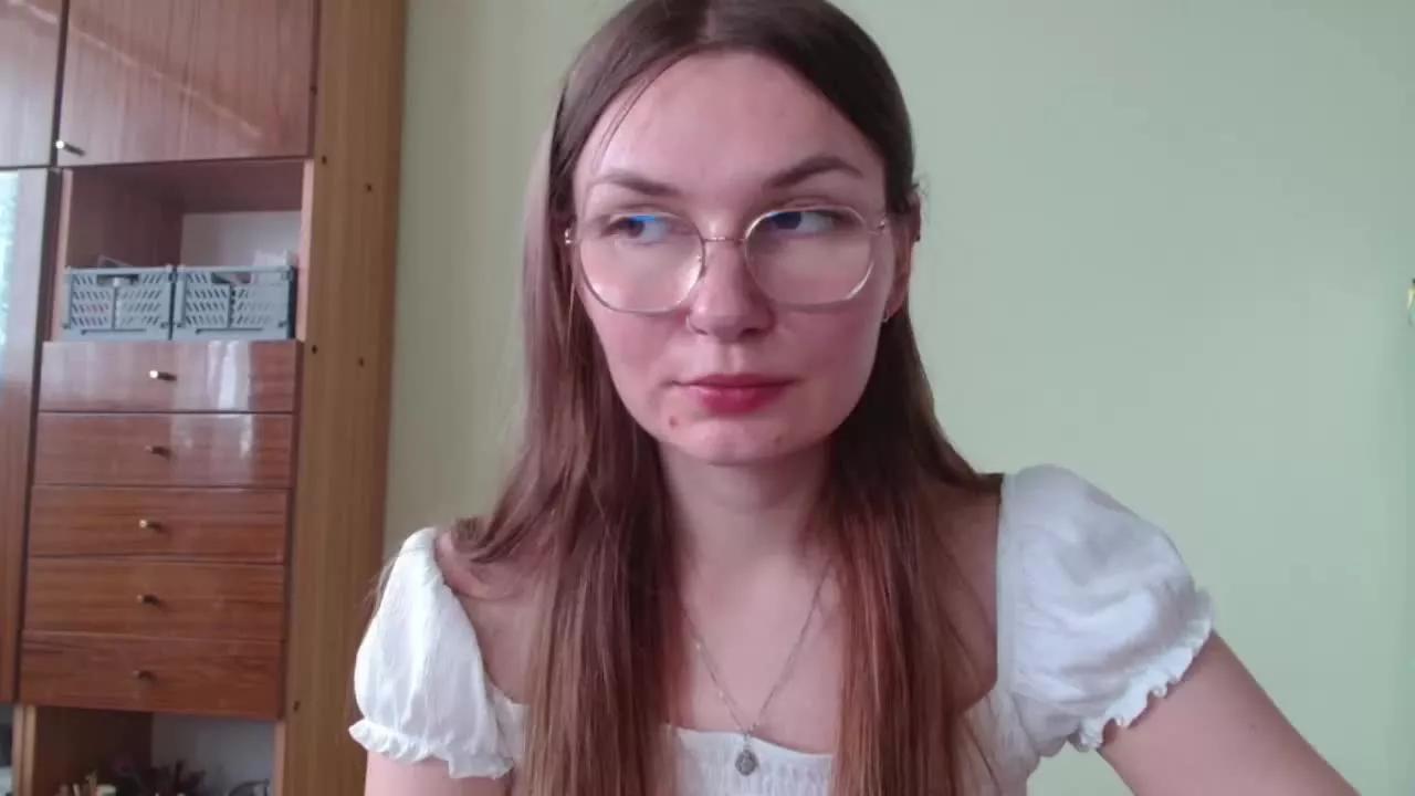 tastyELLYY on Streamray 