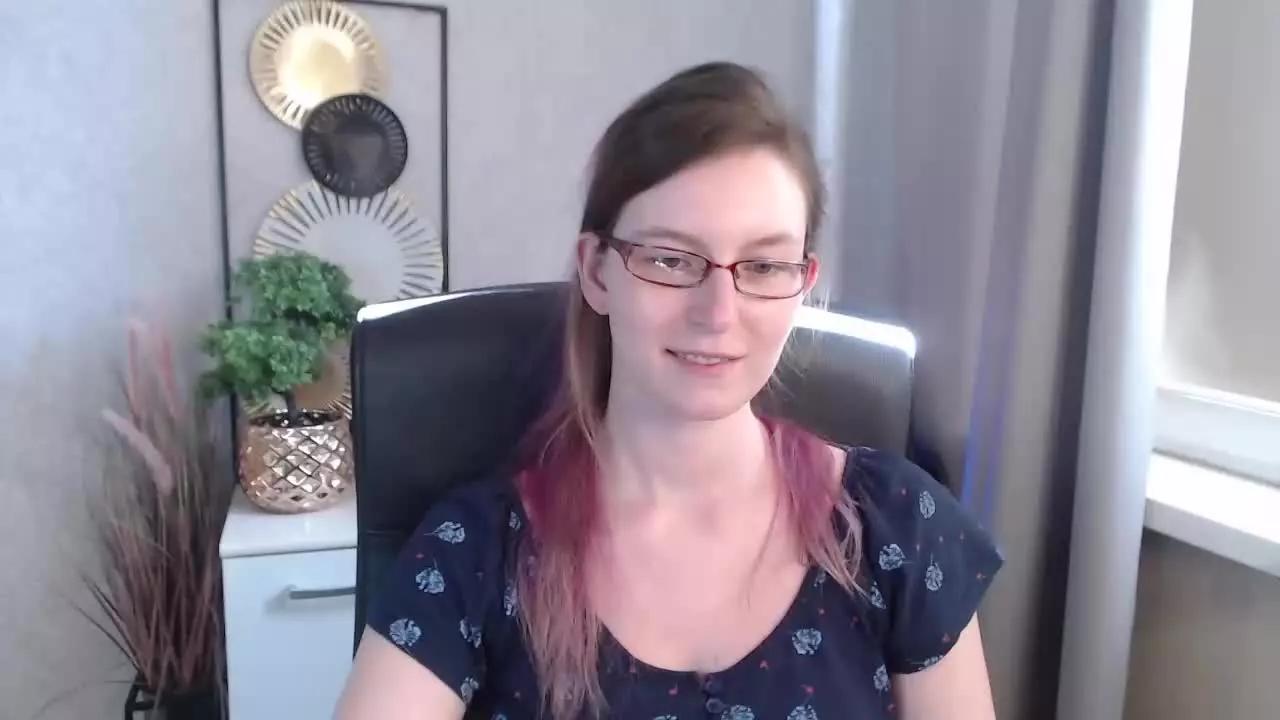 tastyEmma on Streamray 