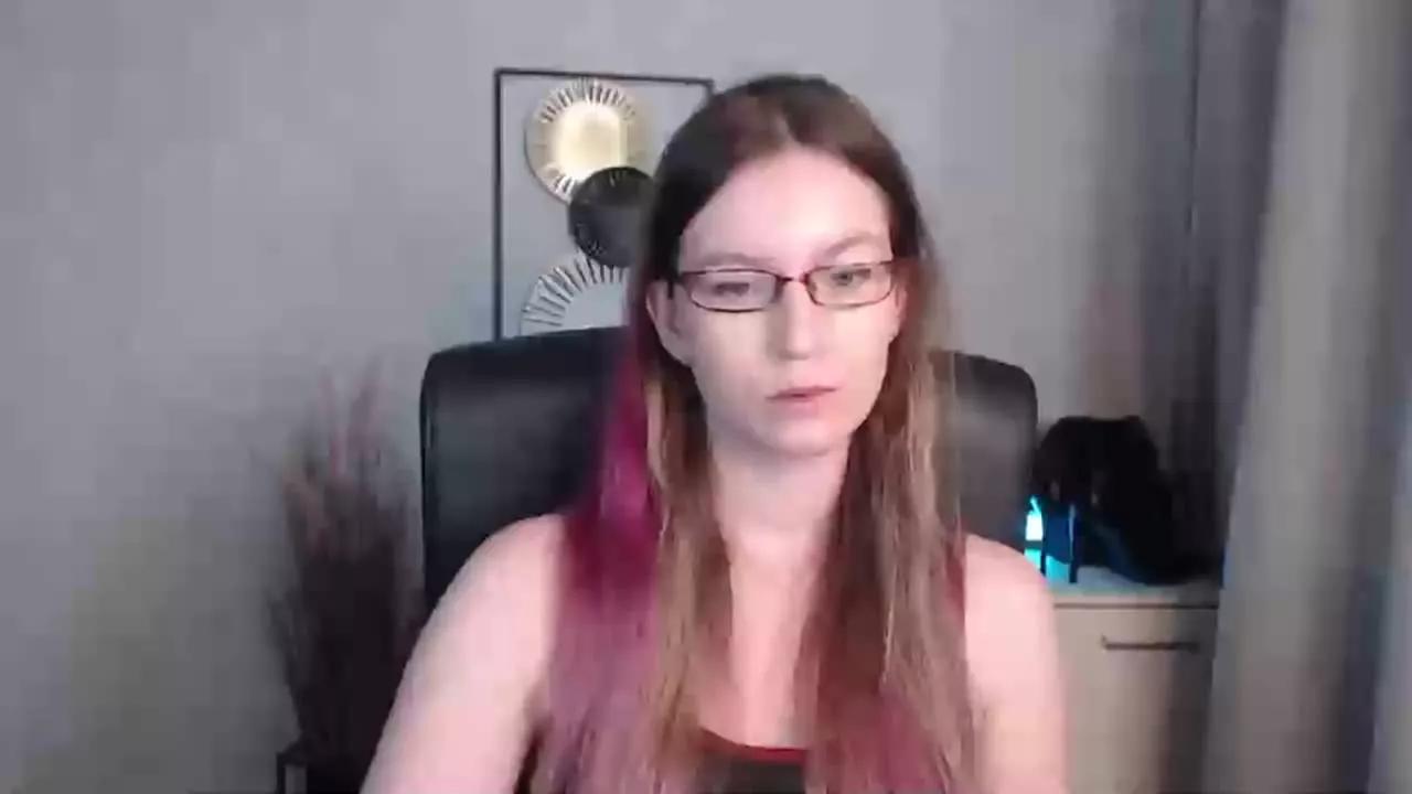tastyEmma on Streamray 