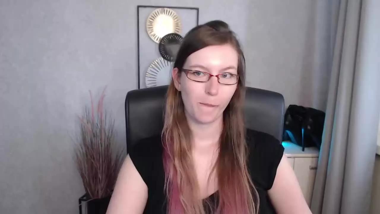 tastyEmma on Streamray 