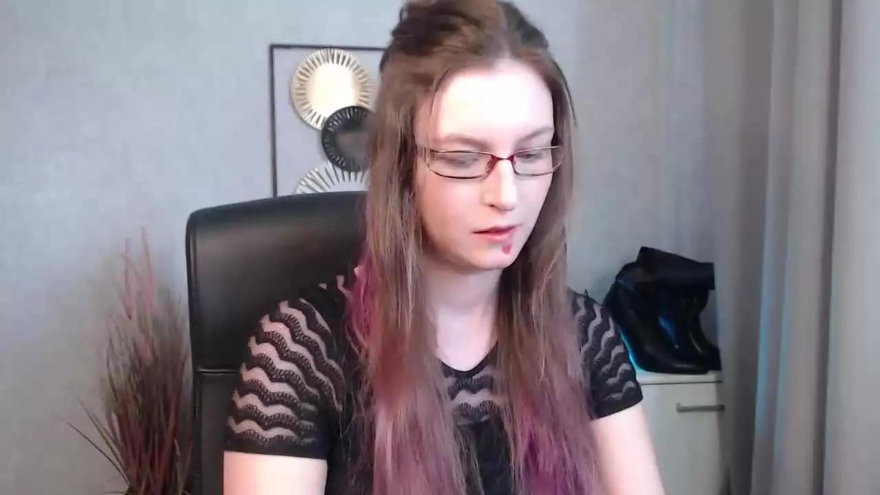 tastyEmma on Streamray 