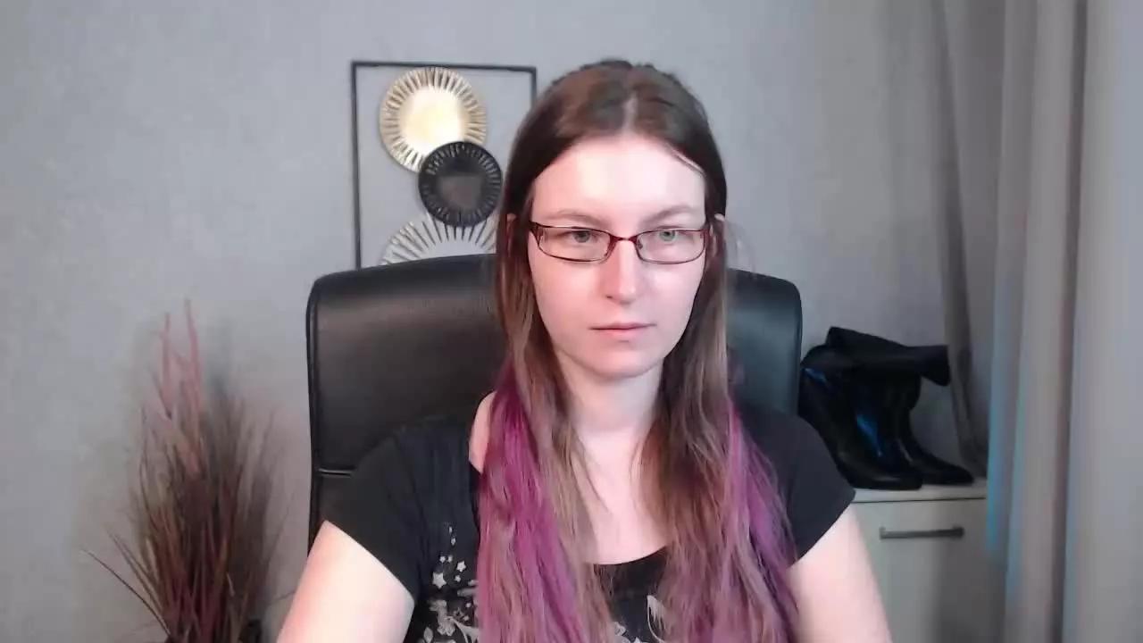 tastyEmma on Streamray 