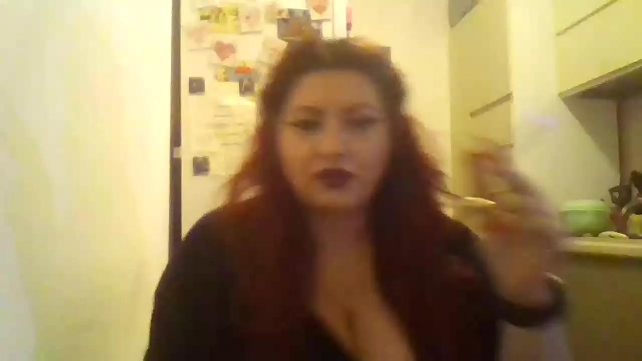 VelvetPurple on Streamray 