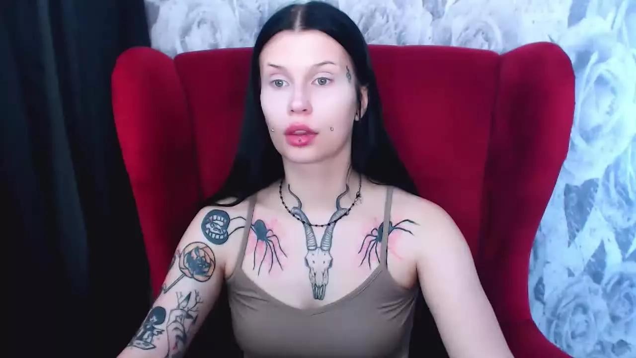 VenomDoll on Streamray 