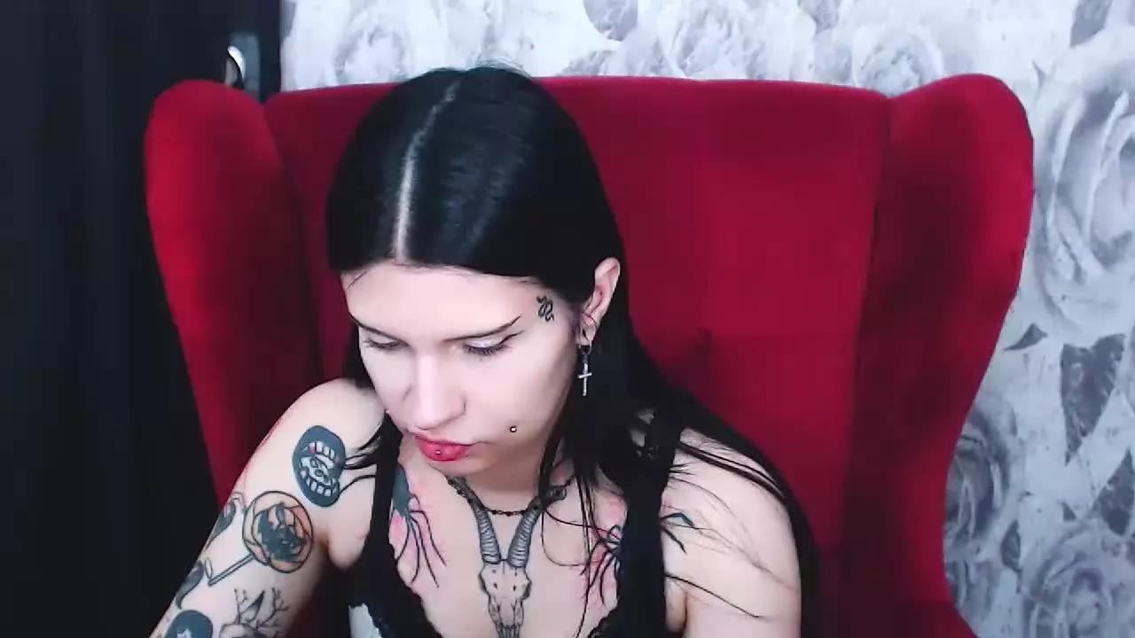 VenomDoll on Streamray 