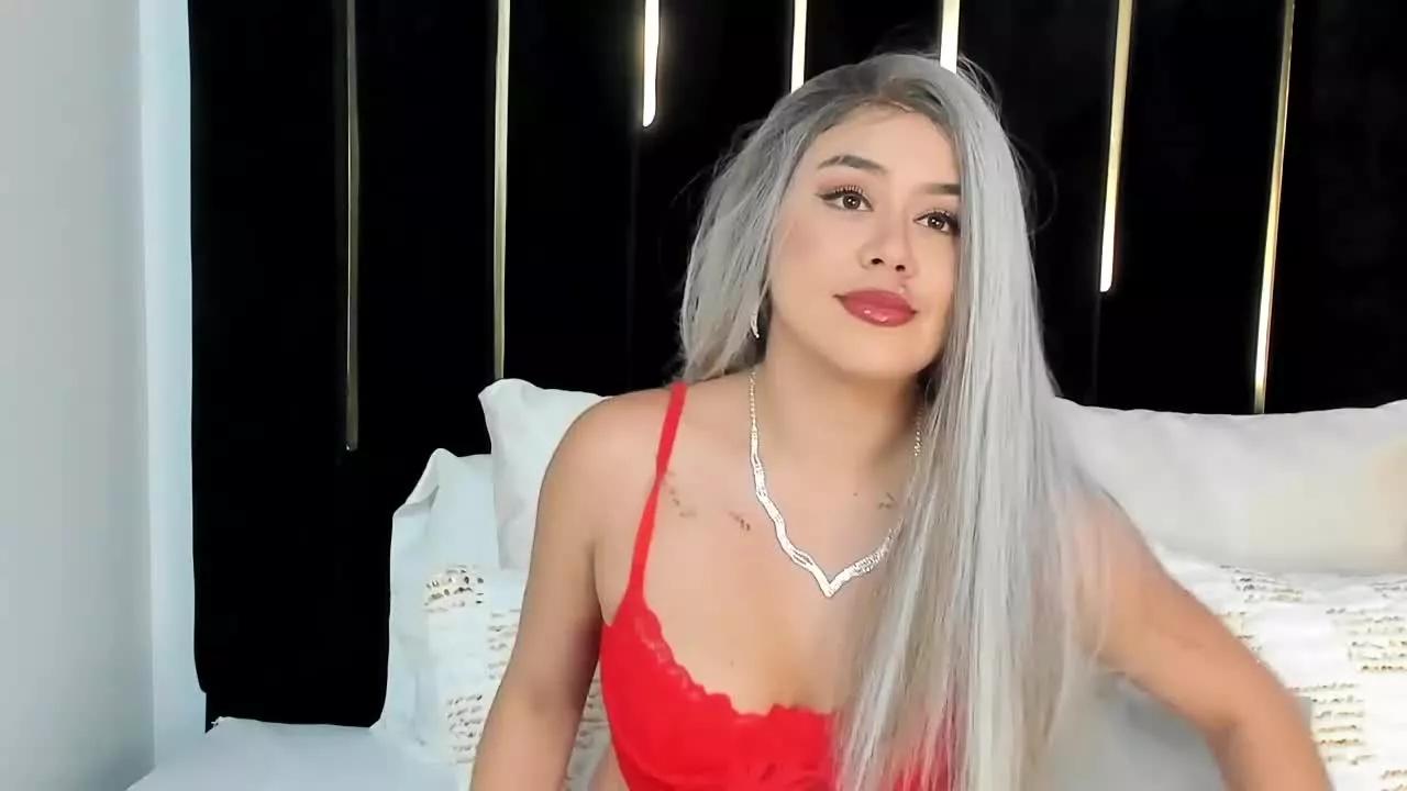 VioletaStone on Streamray 