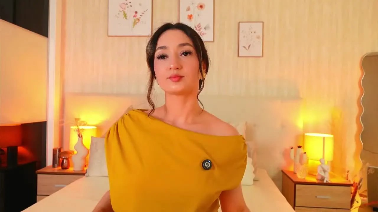 ZamphyraNightt — Freechat on Streamray