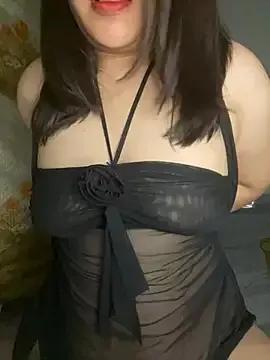 --Lyly-- on StripChat 
