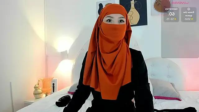 __Nahia — Freechat on StripChat