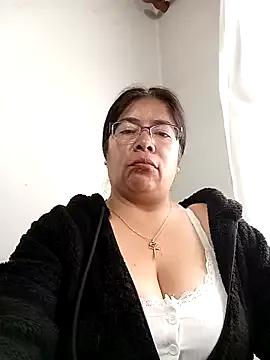 __valentina18 on StripChat 