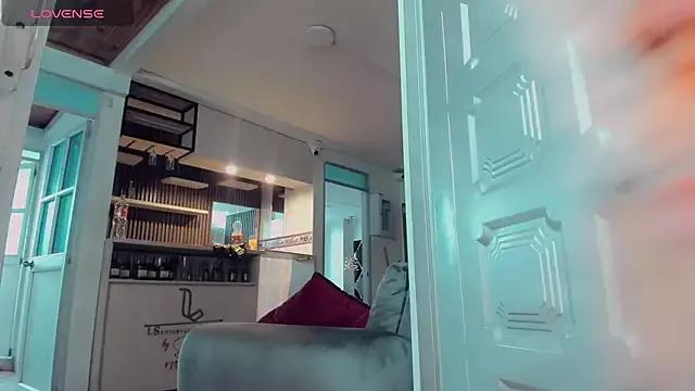 _Abby_white_ on StripChat 