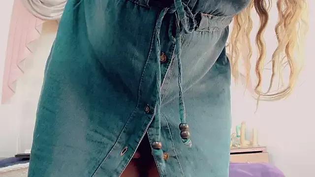 _Abby_white_ on StripChat 