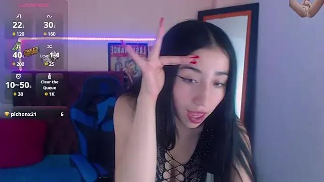 _Emmaa_Harper on StripChat 