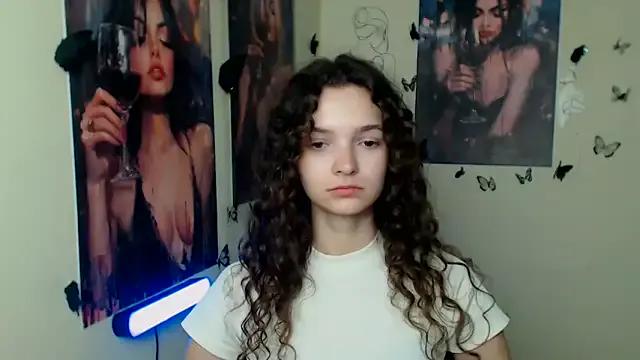 _SusieSu_ — doggy in panties