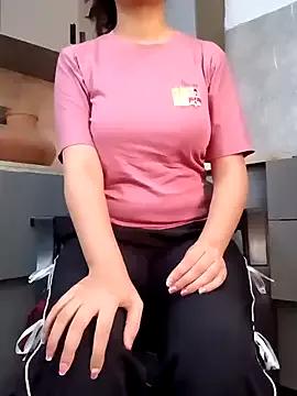 Aachal_7 on StripChat 