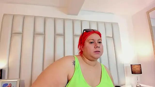 Freechat aandreaperez on StripChat