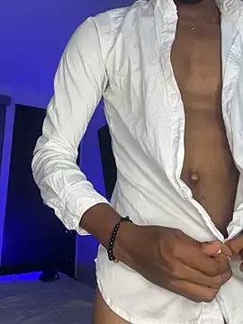 StripChat AaronCruz_ is Freechat AaronCruz_ — control of my toy for 3 minutes