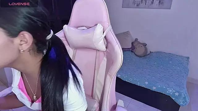 abby_tgn on StripChat 