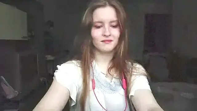 Adelinevibe model from sc