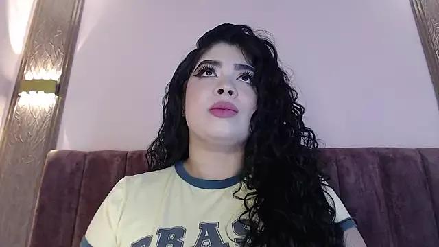 AgathaLynx on StripChat 