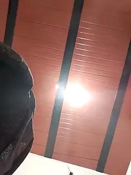 ailyn_miranda on StripChat