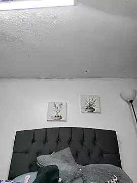 ailyn_miranda on StripChat