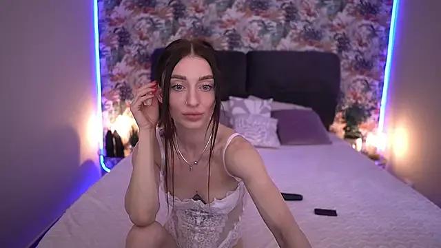 Alice_Arwen on StripChat 