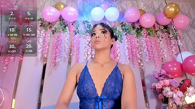 AlinaSweett on StripChat