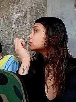 Freechat Alis_1327 on StripChat