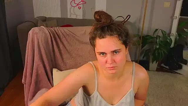 ANGEL_CURLY on StripChat 