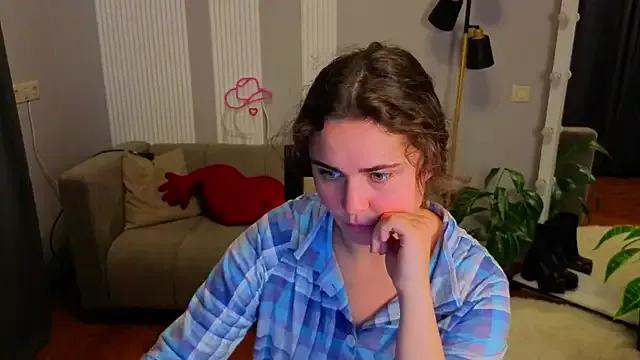 ANGEL_CURLY on StripChat 