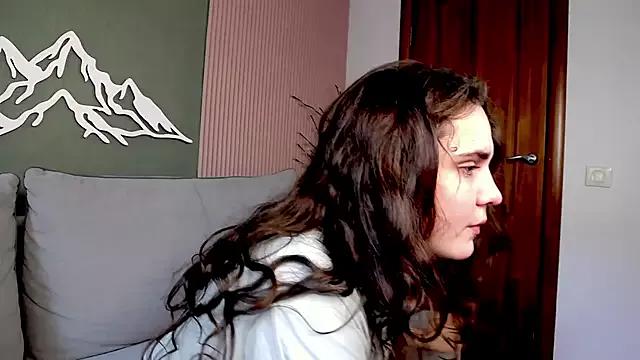 ANGEL_CURLY on StripChat 