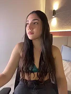 AniiRose on StripChat