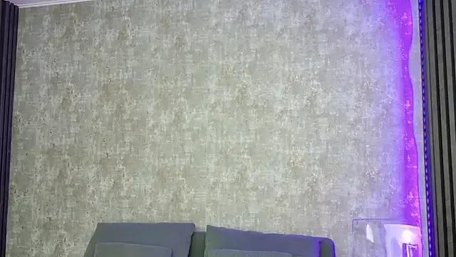 anne_meeow on StripChat 