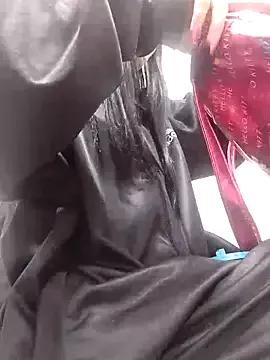 Anniee_x on StripChat